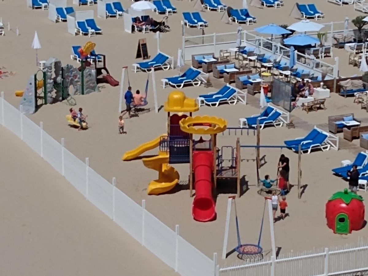 Beachview Pier Blankenberge Eksteriør billede